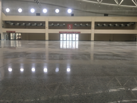 甘肅會(huì)展中心舊環(huán)氧地坪固化改造后