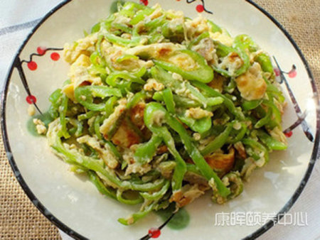 秦椒抱鸡蛋
