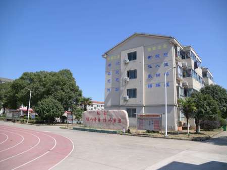 校園環(huán)境