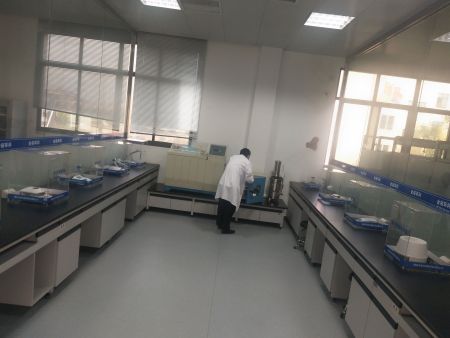 二楼仪器室