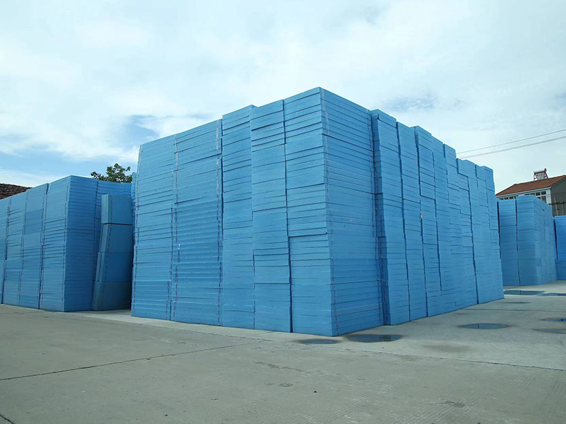 蘭州擠塑板廠家向您介紹生產xps擠塑板的工藝流程