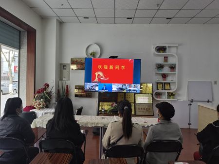 西宁月嫂培训公司​-正规月嫂培训的内容与流程