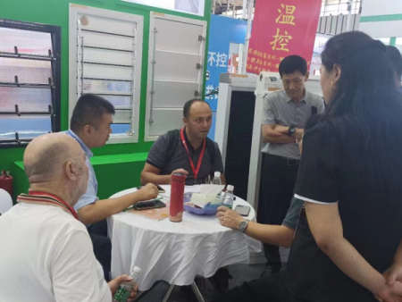 展會現(xiàn)場