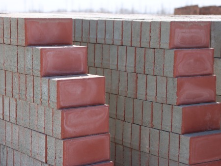 【兰州透水砖厂家​】PC砖与仿石透水砖这两者的区别是什么？