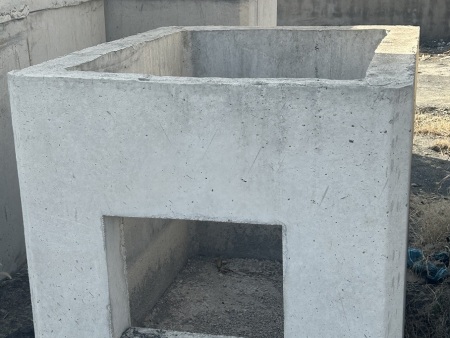 900??1.2米電力井
