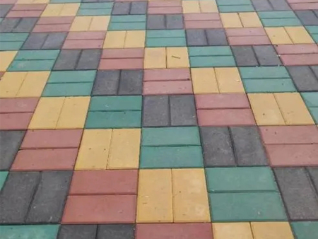 兰州彩砖厂家|如何区分透水砖和彩砖