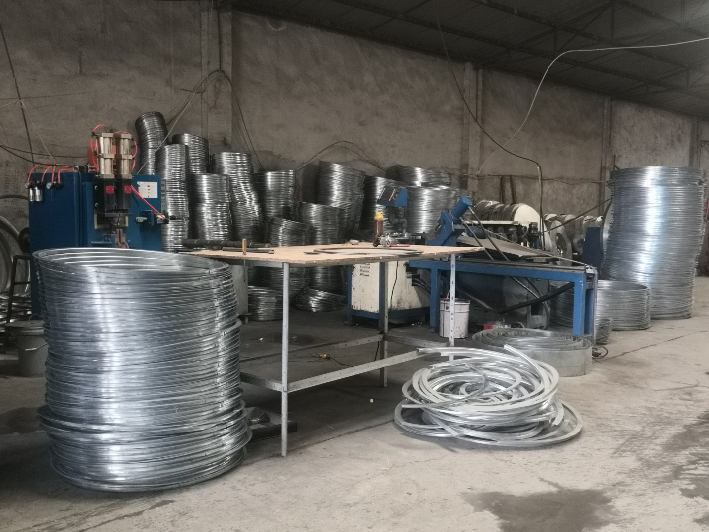 蘭州角鋼法蘭廠家分享角鋼法蘭和共板法蘭有什么區(qū)別？