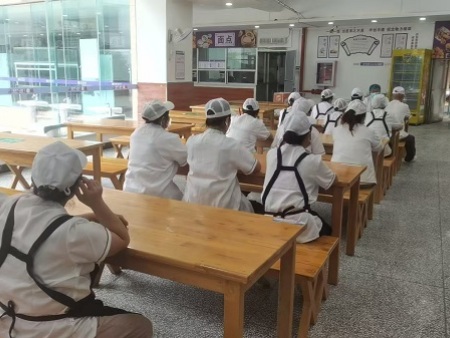 学校食堂劳务托管