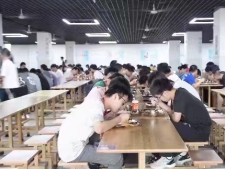 食堂环境