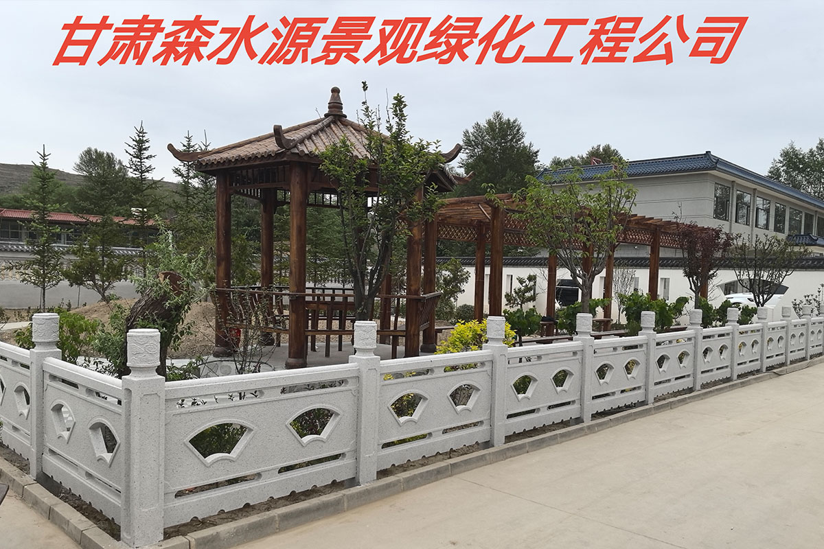 甘肅仿石護(hù)欄：源頭廠家等你來(lái)