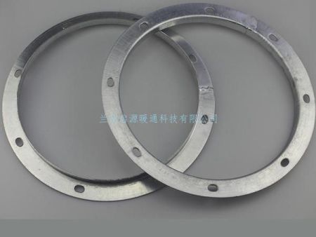 共板法兰管