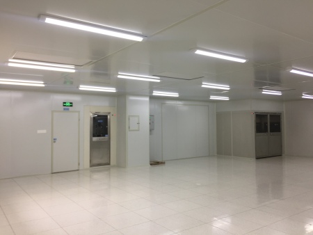 新捷鸿光学(厦门)有限公司洁净车间