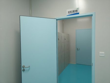 女更衣室