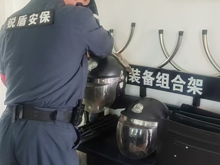 西宁安保公司-​雇保安服务和自己招人，哪个更划算？算完就明白