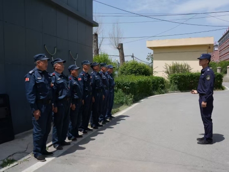 青海随身警卫服务，锐盾保安专属防护，护航安全出行  　　