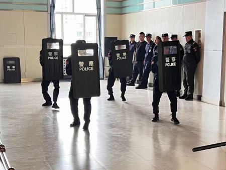 西宁写字楼保安-赋能高端商务安防服务  　