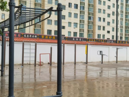 户外体育器材-公共健身与社区运动的实用装备