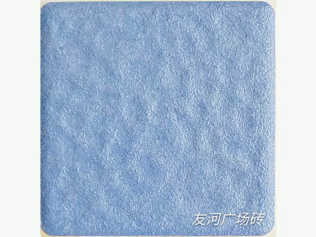 天蓝