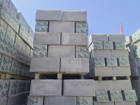 为啥选水泥发泡保温板?