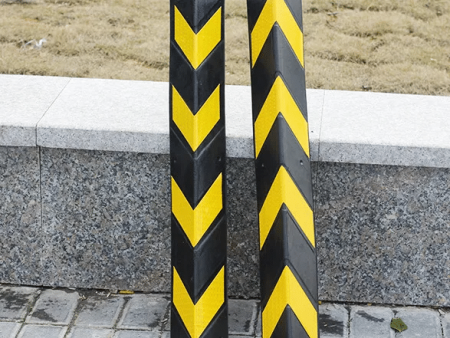 交通设施护墙角