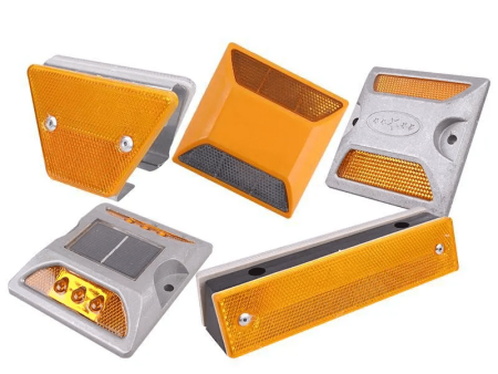 广西反光道钉厂家***