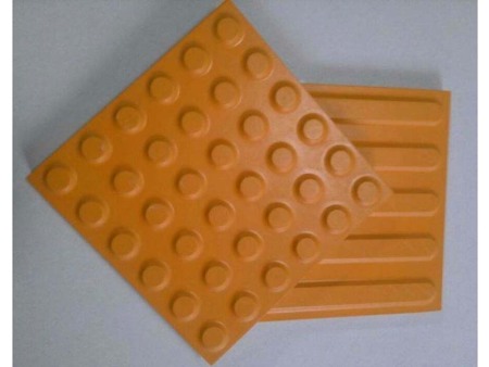 黄 色-竖条圆点