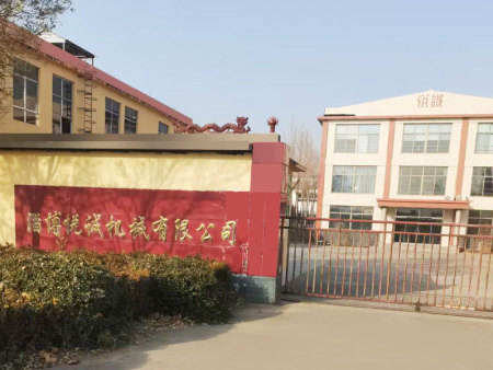 厂门口