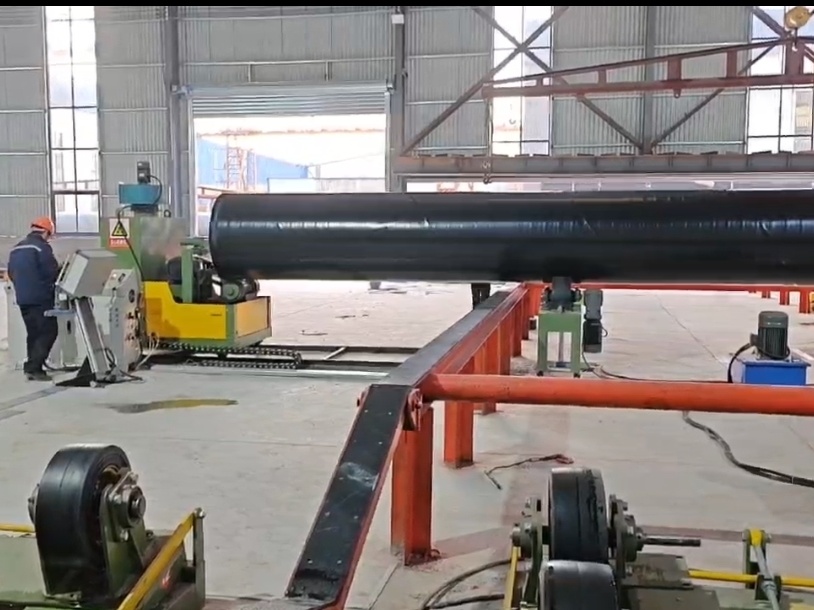 坡口机含自动监控设备