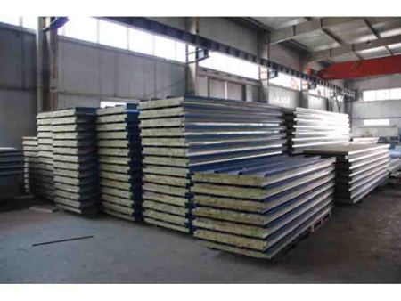 岩棉复合板 彩钢岩棉板